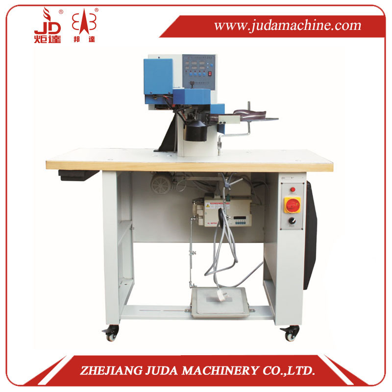 BD-296B Automatic Cementing And Covering Zipper Machine