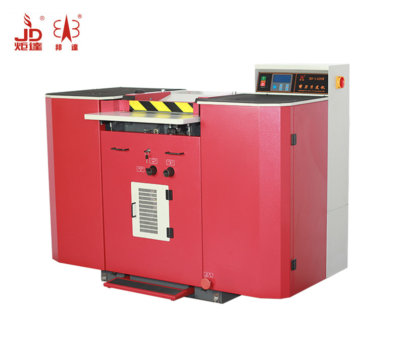 BD-L420W PLC Band Knife Splitting Machine